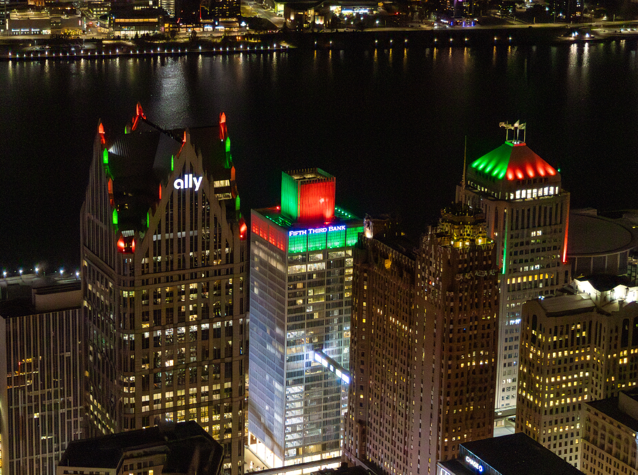 MFT_Detroit_Christmastree_tourphoto6