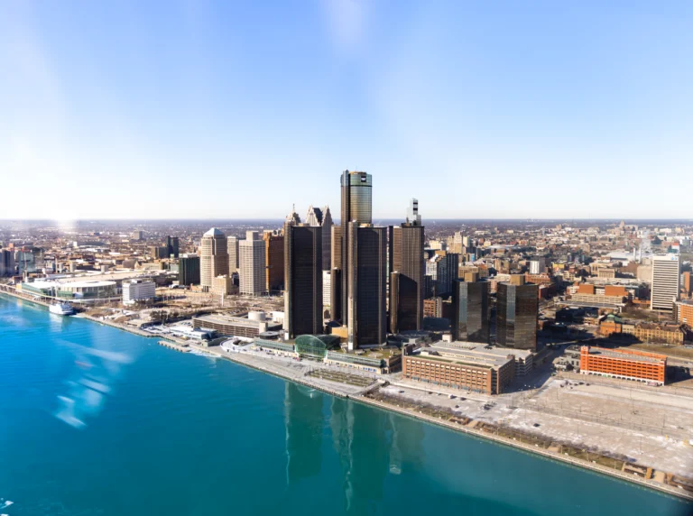 MFT_Detroitwinter_skyline_tourphoto2