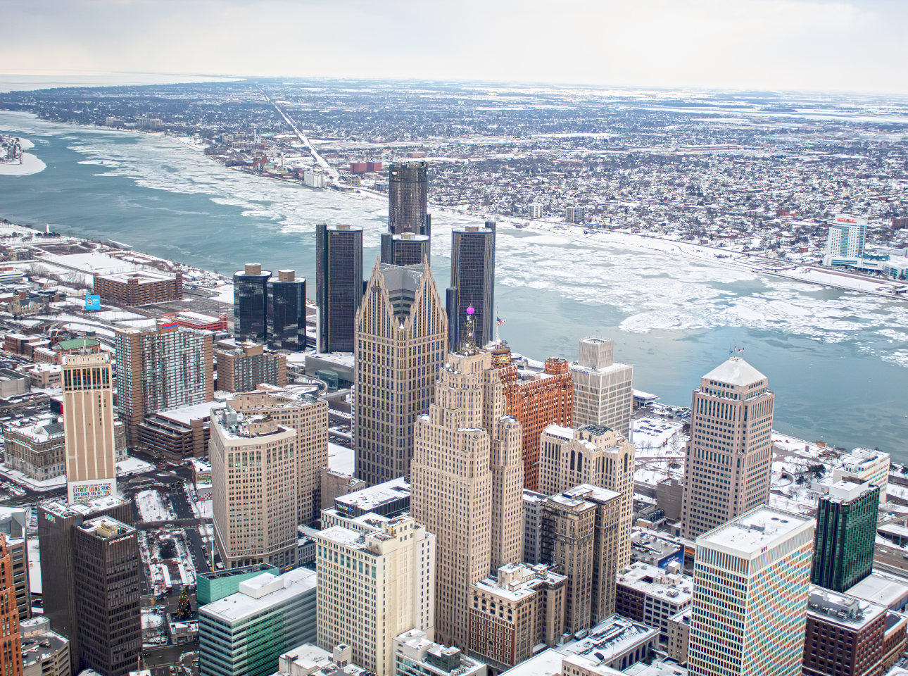 MFT_Detroit_downtownwinter_tourphoto1